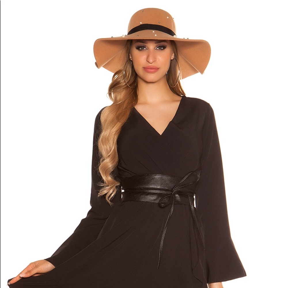 GORGEOUS TRENDY BEIGE FELT FLOPPY SUN HAT - Picture 5 of 8
